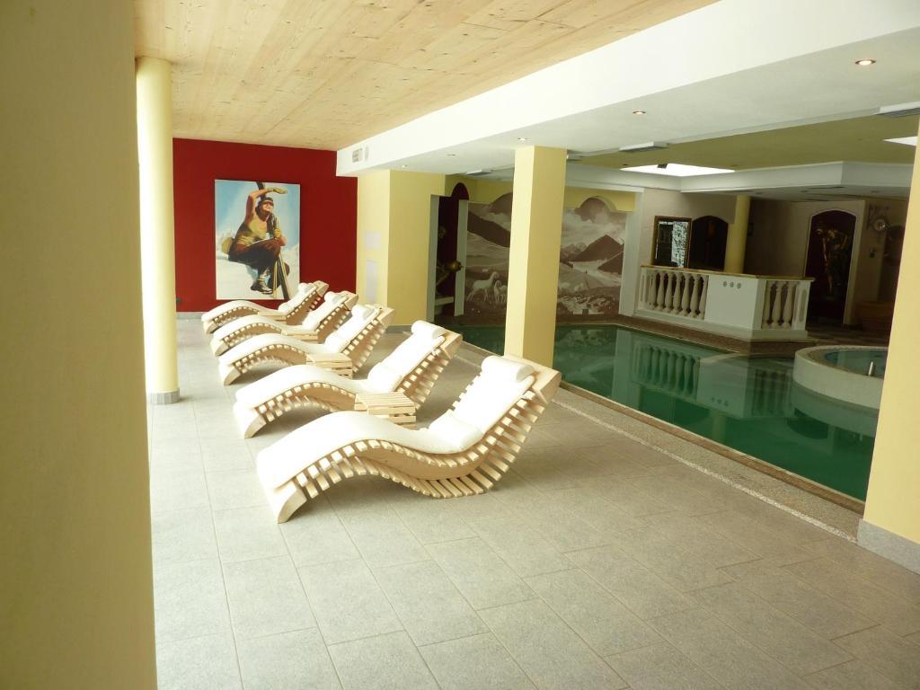 Nature Wellness Renato Hotel 4*
